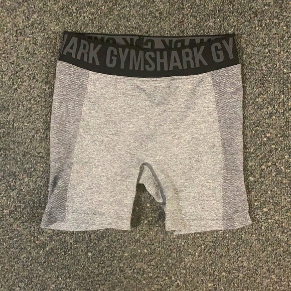 Gymshark Pants - Gymshark Flex Shorts Black/Gray